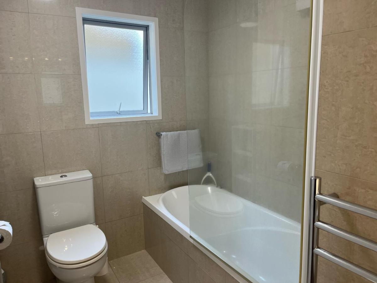 Seaside Wanaka Tce Apartment New Plymouth Bagian luar foto